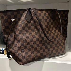Louis Vuitton neverfull